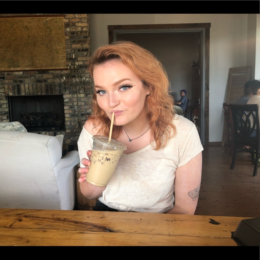 Meet your Posher, Kori